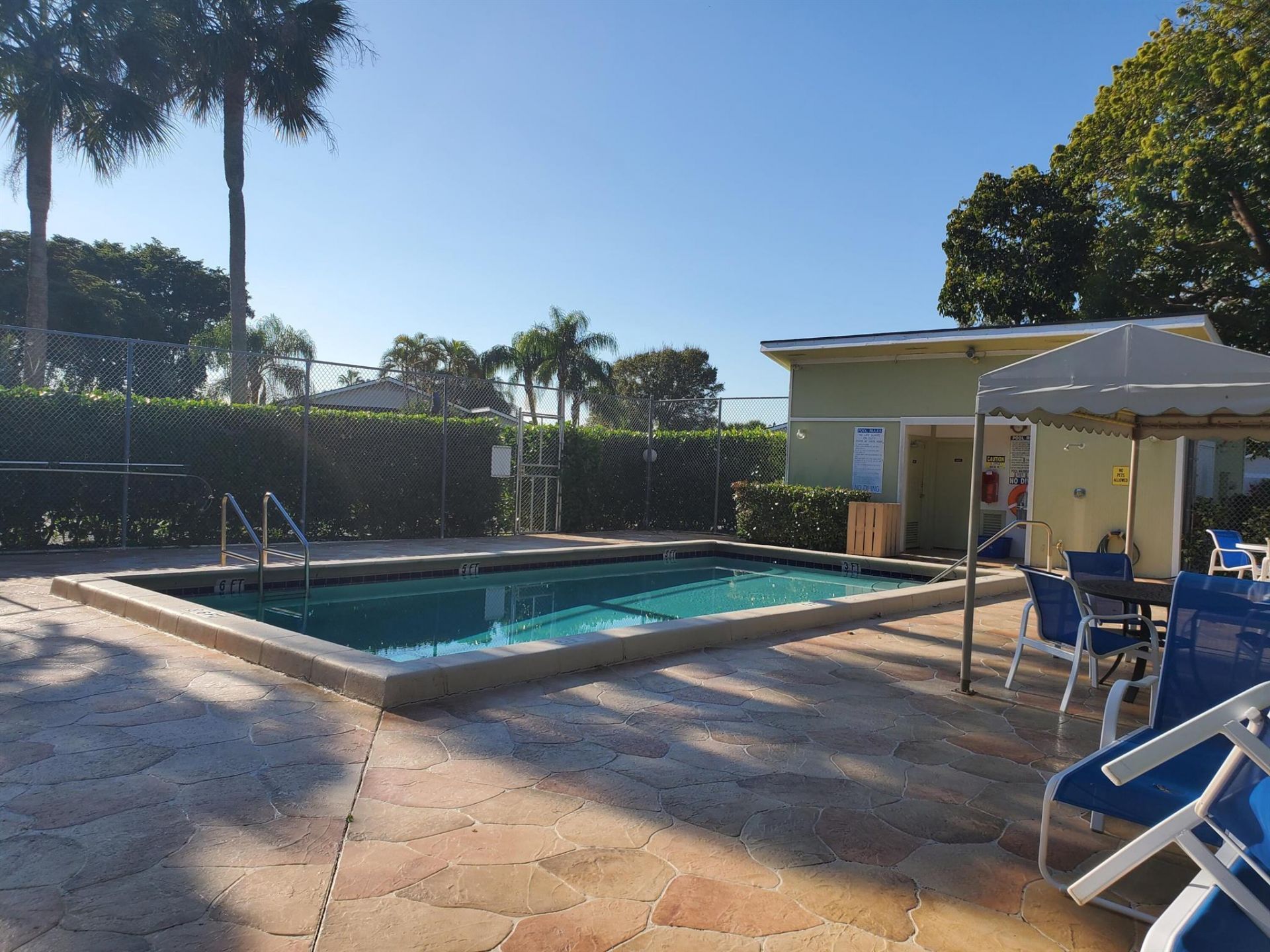 4327 Willow Brook Circle, West Palm Beach, FL 33417 Photo