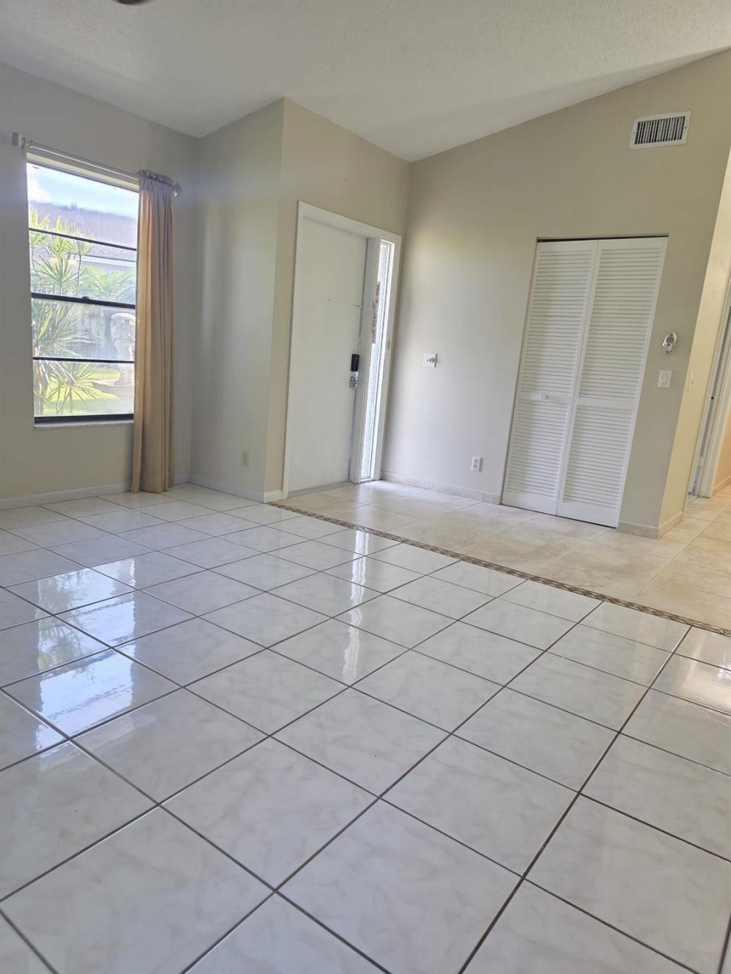 4327 Willow Brook Circle, West Palm Beach, FL 33417 Photo
