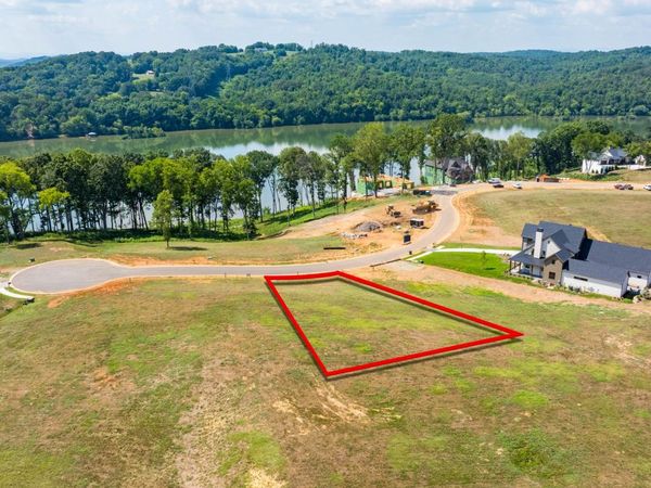 603 Firefly Drive , Loudon, TN 37774