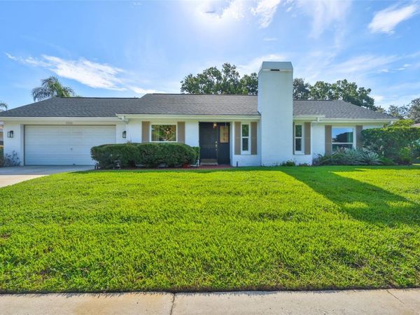 13562 LAKE MAGDALENE DRIVE, TAMPA, FL 33613