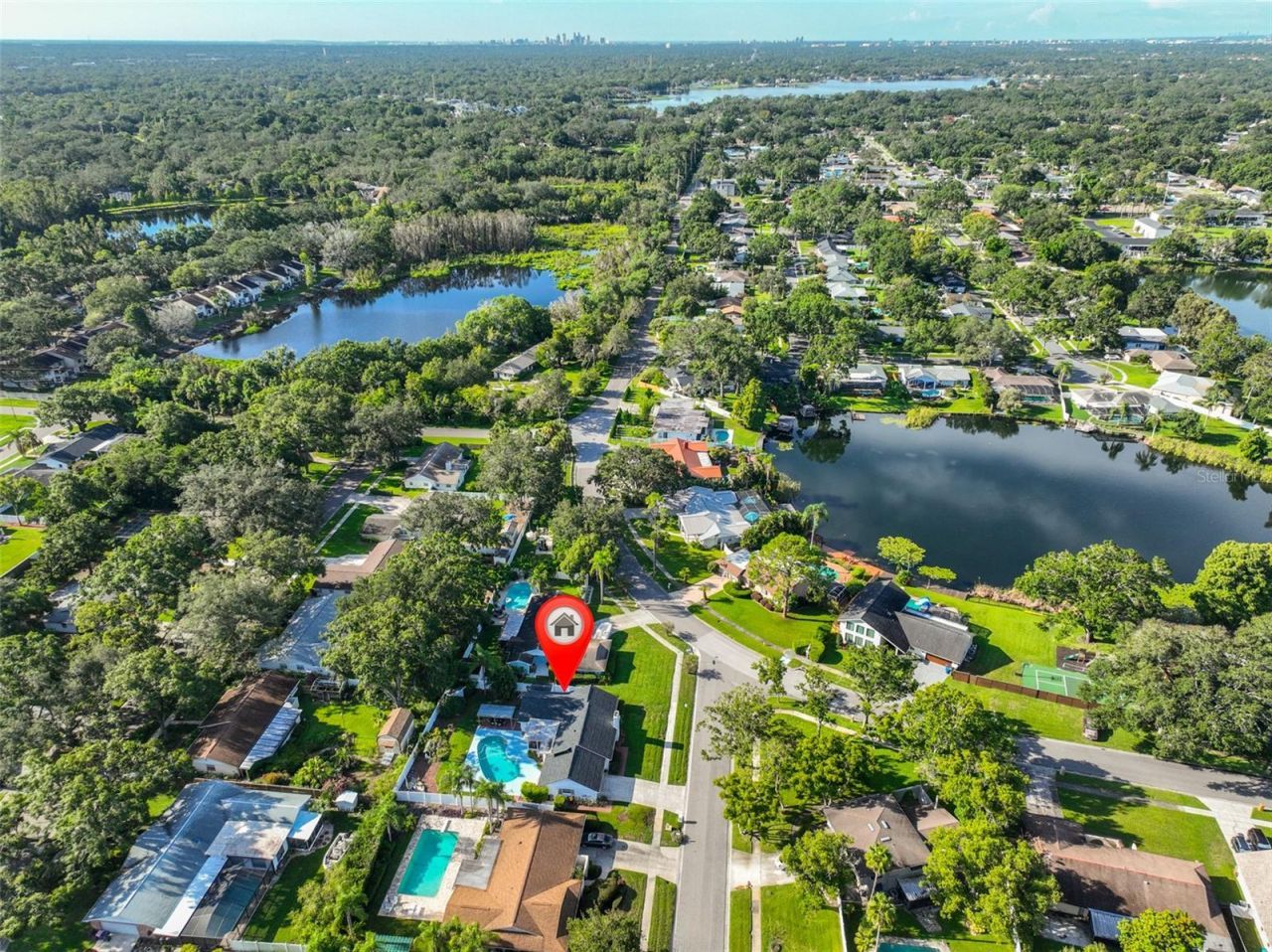 13562 Lake Magdalene Drive, Tampa, FL 33613 Photo