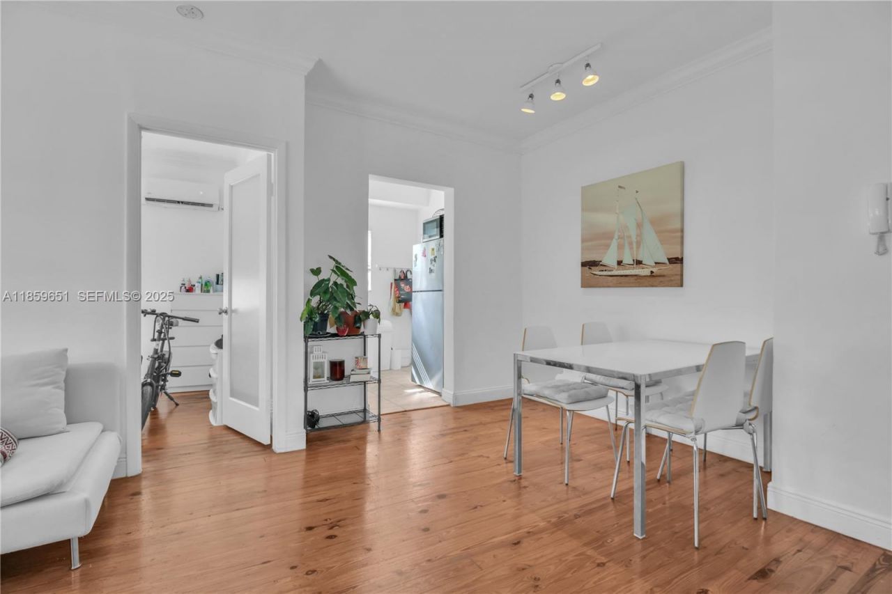 830 10th St, Unit 1, Miami Beach, FL 33139 Photo