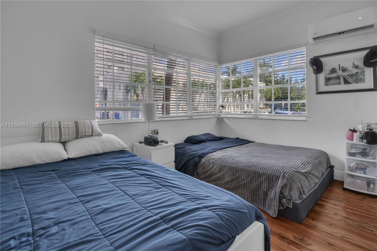 830 10th St, Unit 1, Miami Beach, FL 33139 Photo