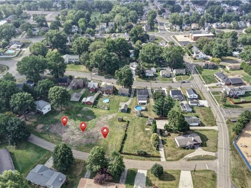 Michigan Boulevard, Louisville, OH 44641 Photo 3