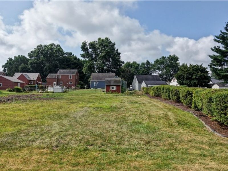 Michigan Boulevard, Louisville, OH 44641 Photo 2