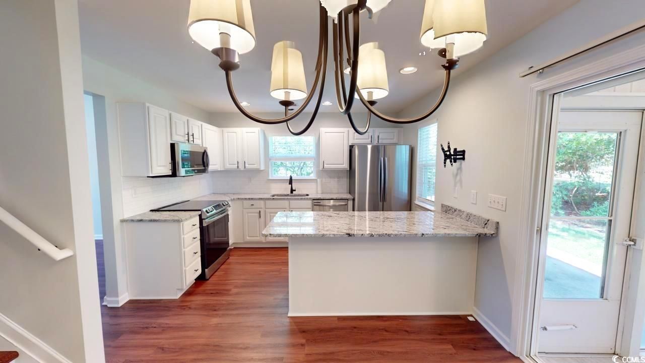 1000 Pembroke Ct. Photo 17