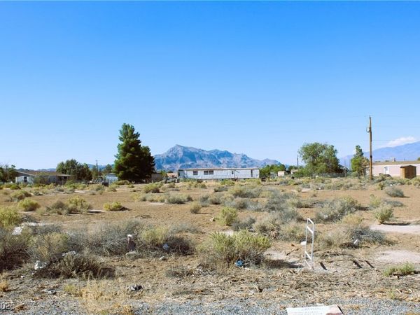 3450 W Retread Road, Pahrump, NV 89048