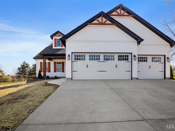 1145 Bell Mountain Road, Farmington, MO 63640