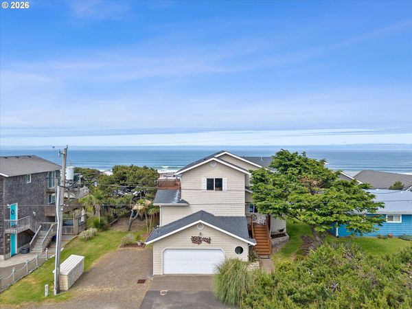 5203 NW KEEL AVE, Lincoln City, OR 97367