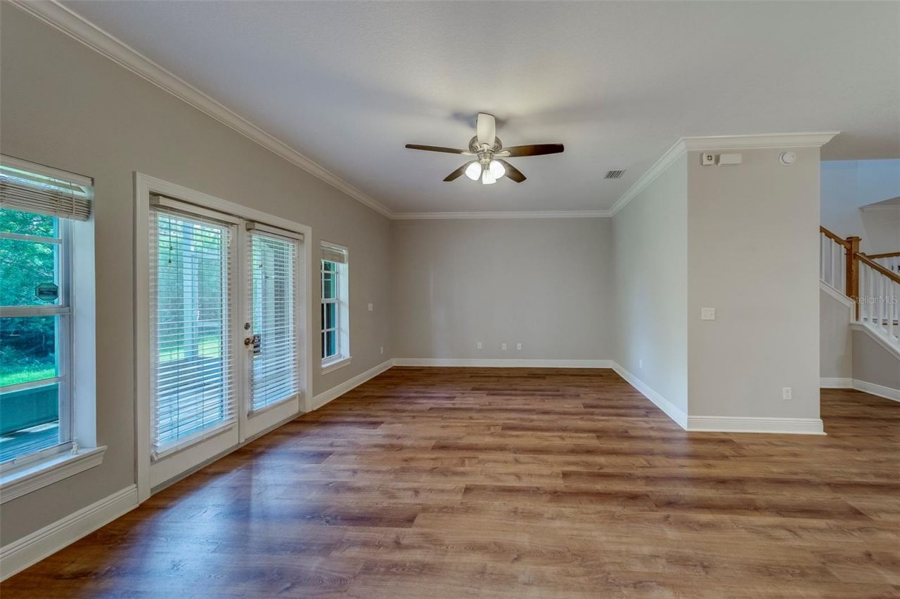 270 Valencia Circle, Saint Petersburg, FL 33716 Photo