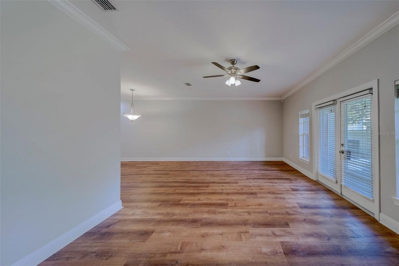 270 Valencia Circle, Saint Petersburg, FL 33716 Photo