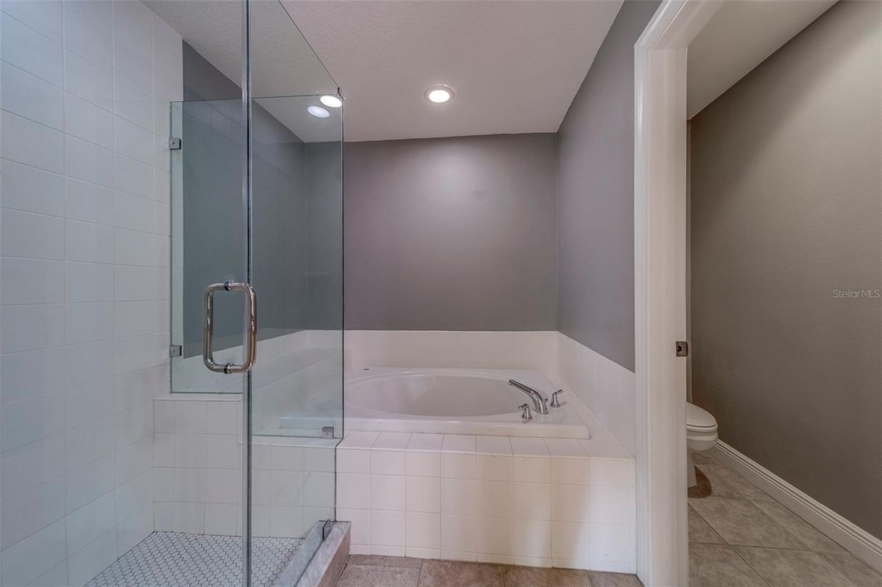 270 Valencia Circle, Saint Petersburg, FL 33716 Photo