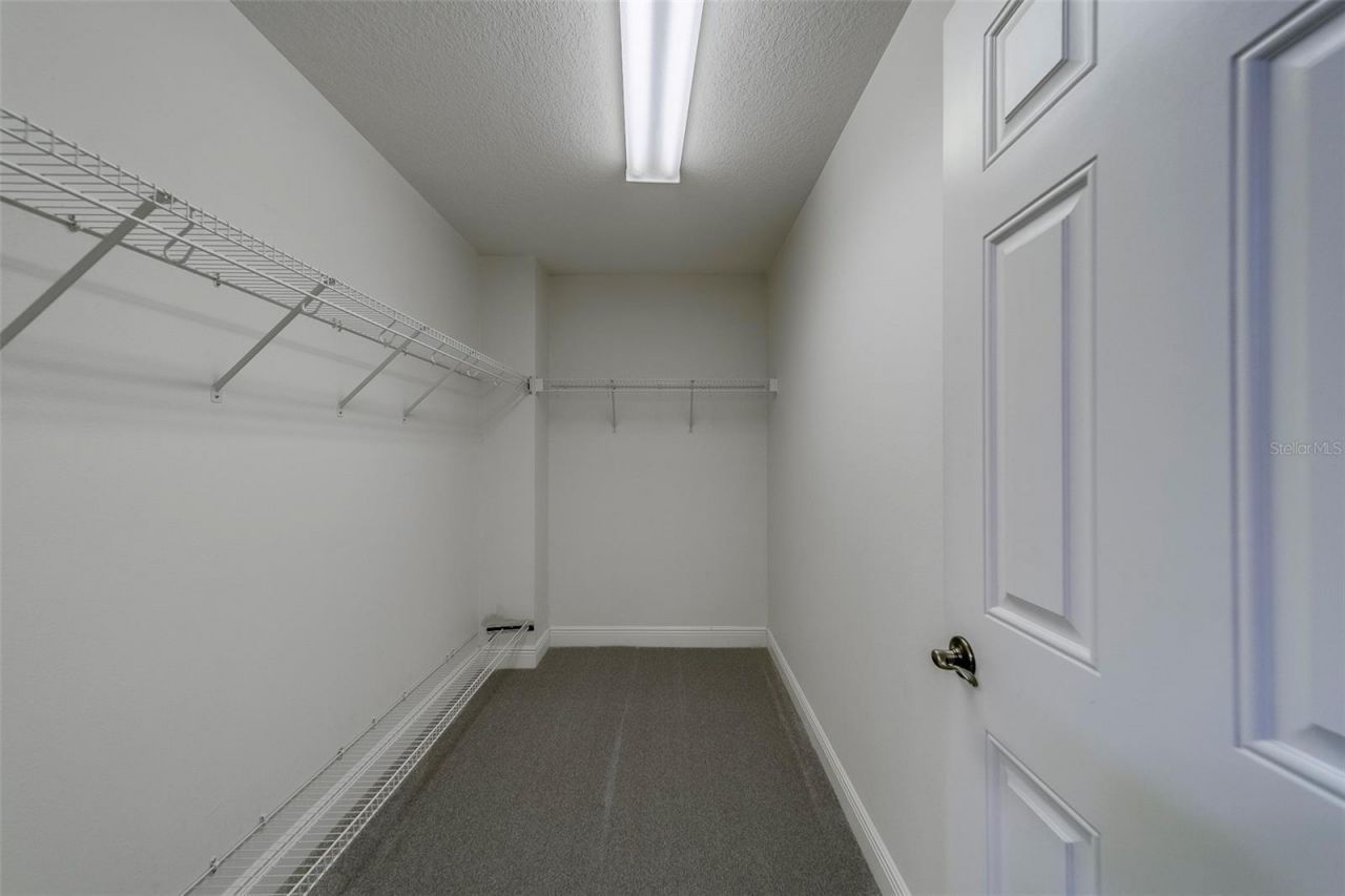 270 Valencia Circle, Saint Petersburg, FL 33716 Photo