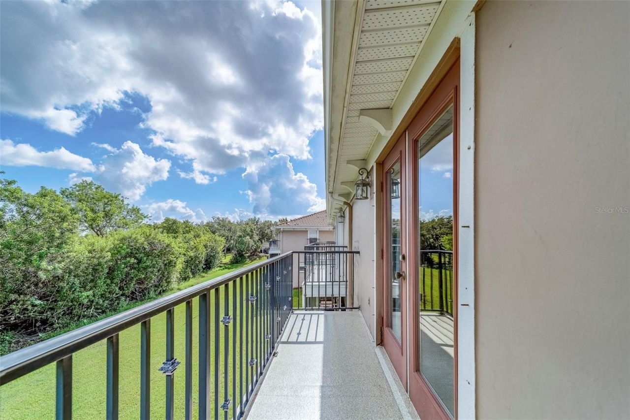 270 Valencia Circle, Saint Petersburg, FL 33716 Photo