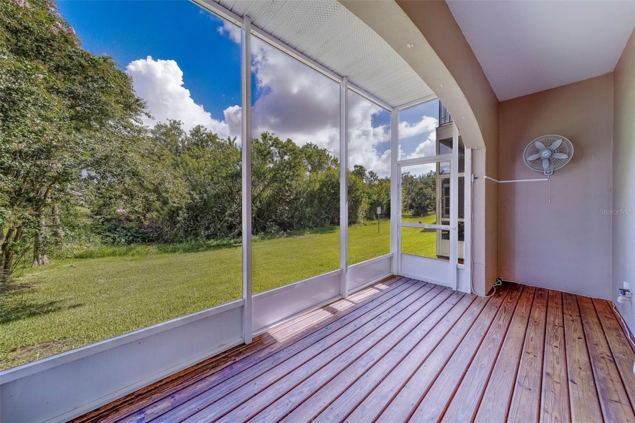 270 Valencia Circle, Saint Petersburg, FL 33716 Photo