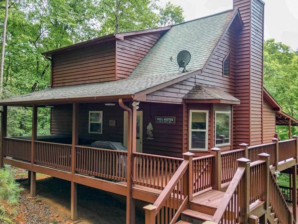 1122 Beaver Lake Drive, Ellijay, GA 30540