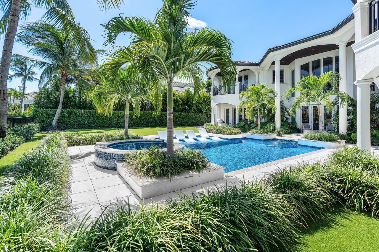 121 Royal Palm Way, Boca Raton, FL 33432 Photo