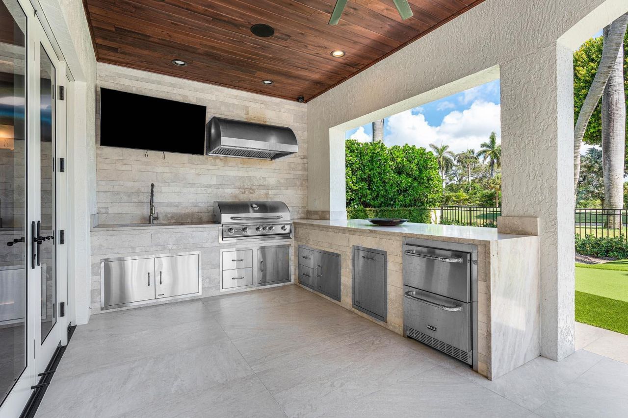 121 Royal Palm Way, Boca Raton, FL 33432 Photo