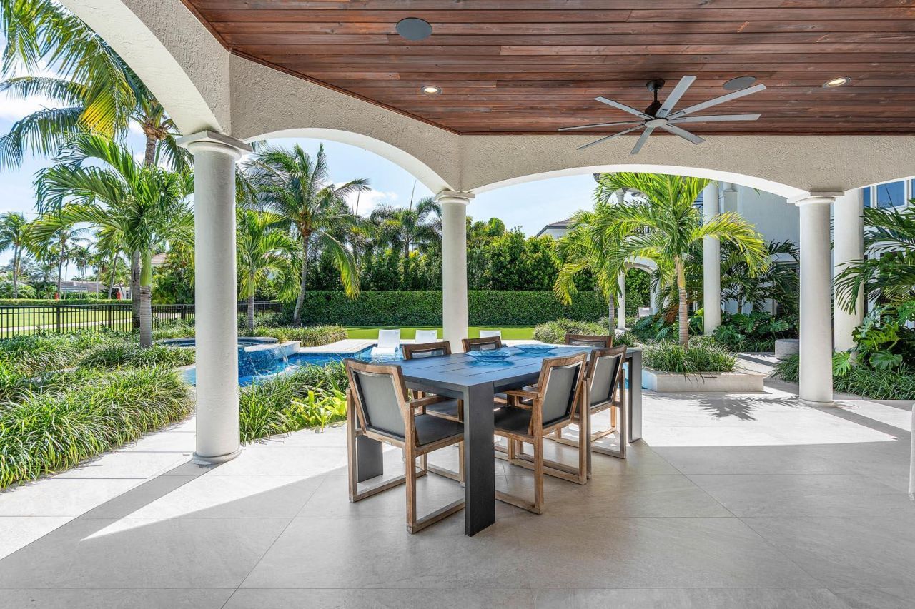 121 Royal Palm Way, Boca Raton, FL 33432 Photo