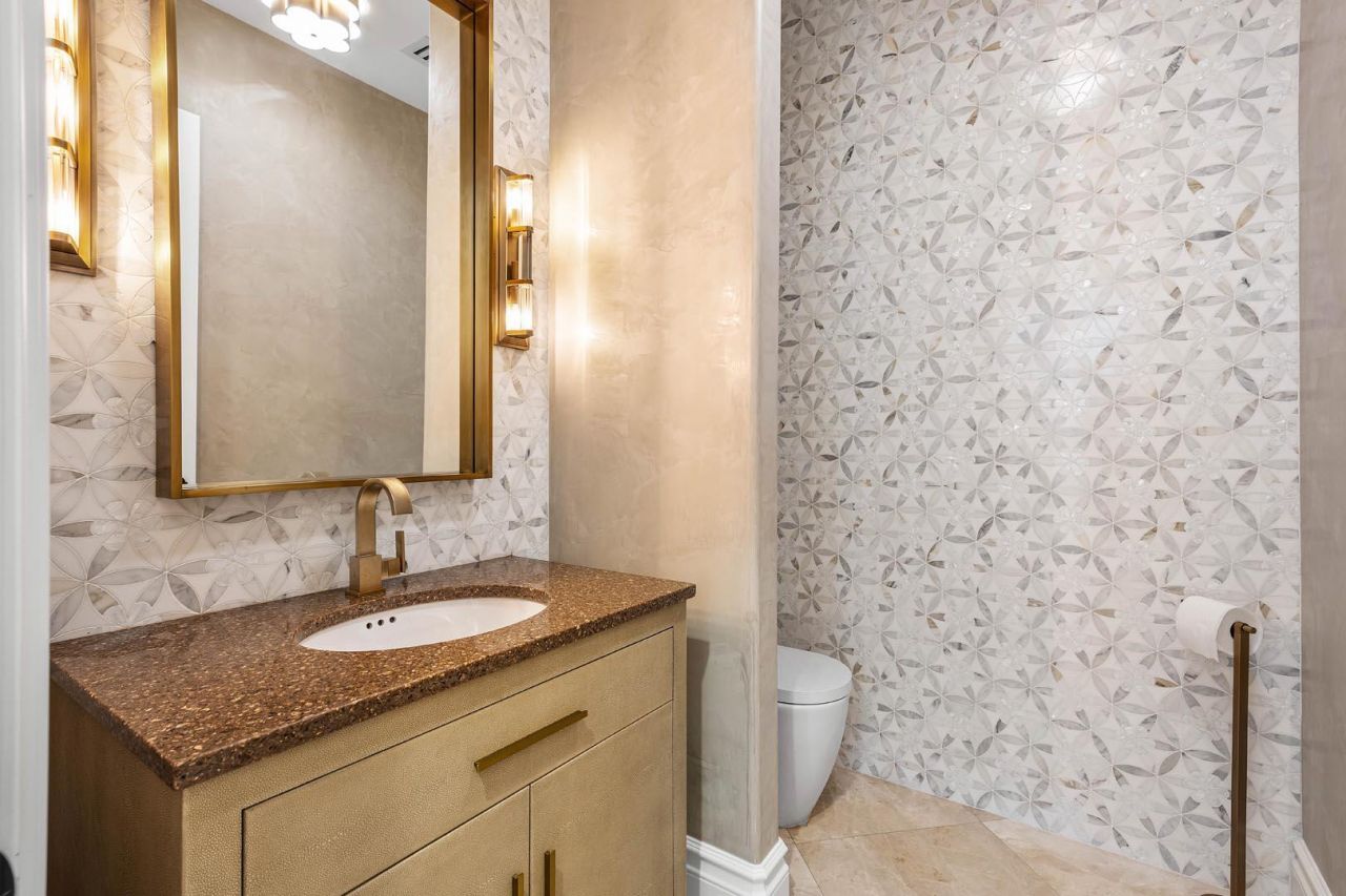 121 Royal Palm Way, Boca Raton, FL 33432 Photo