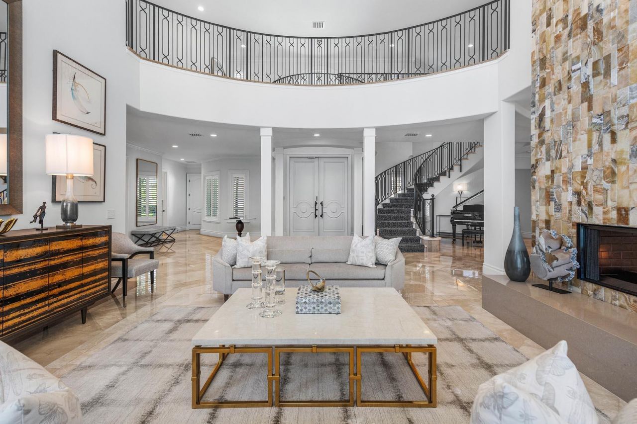 121 Royal Palm Way, Boca Raton, FL 33432 Photo