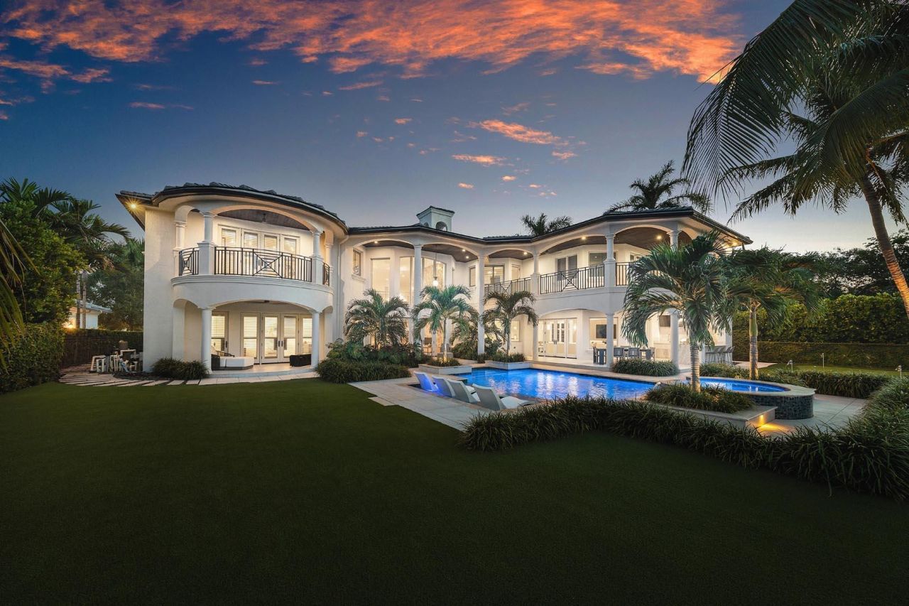 121 Royal Palm Way, Boca Raton, FL 33432 Photo