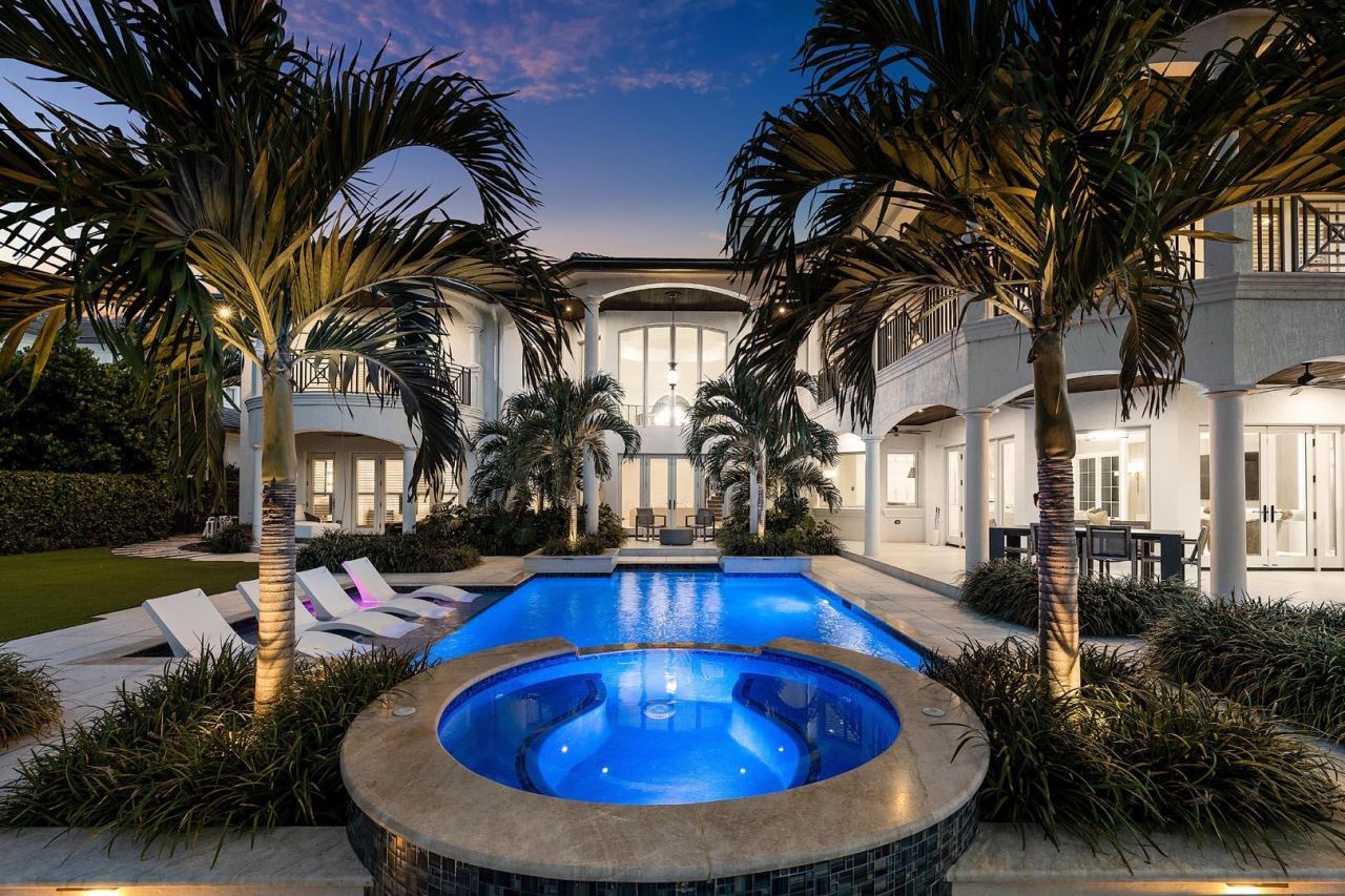 121 Royal Palm Way, Boca Raton, FL 33432 Photo