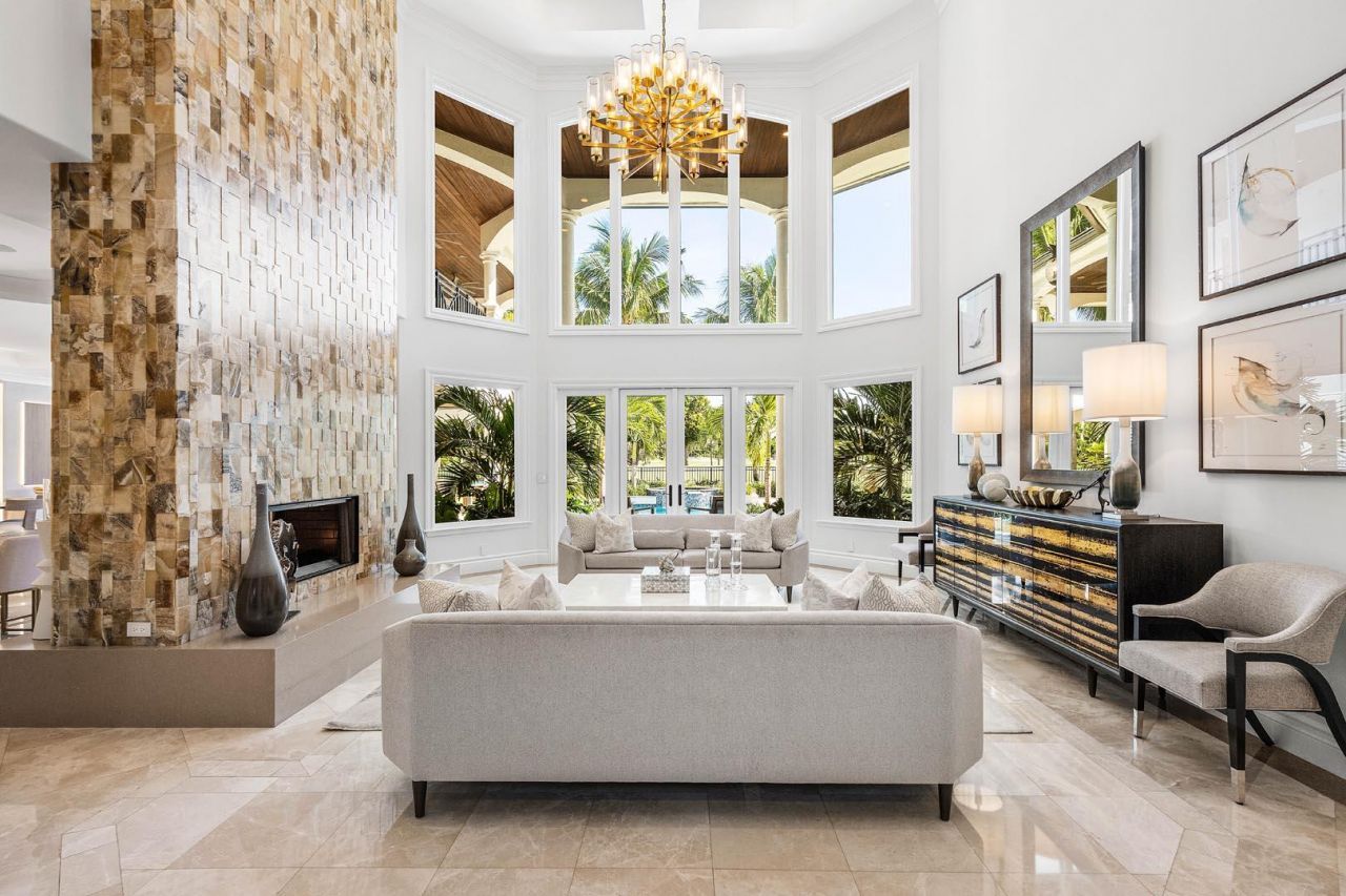 121 Royal Palm Way, Boca Raton, FL 33432 Photo