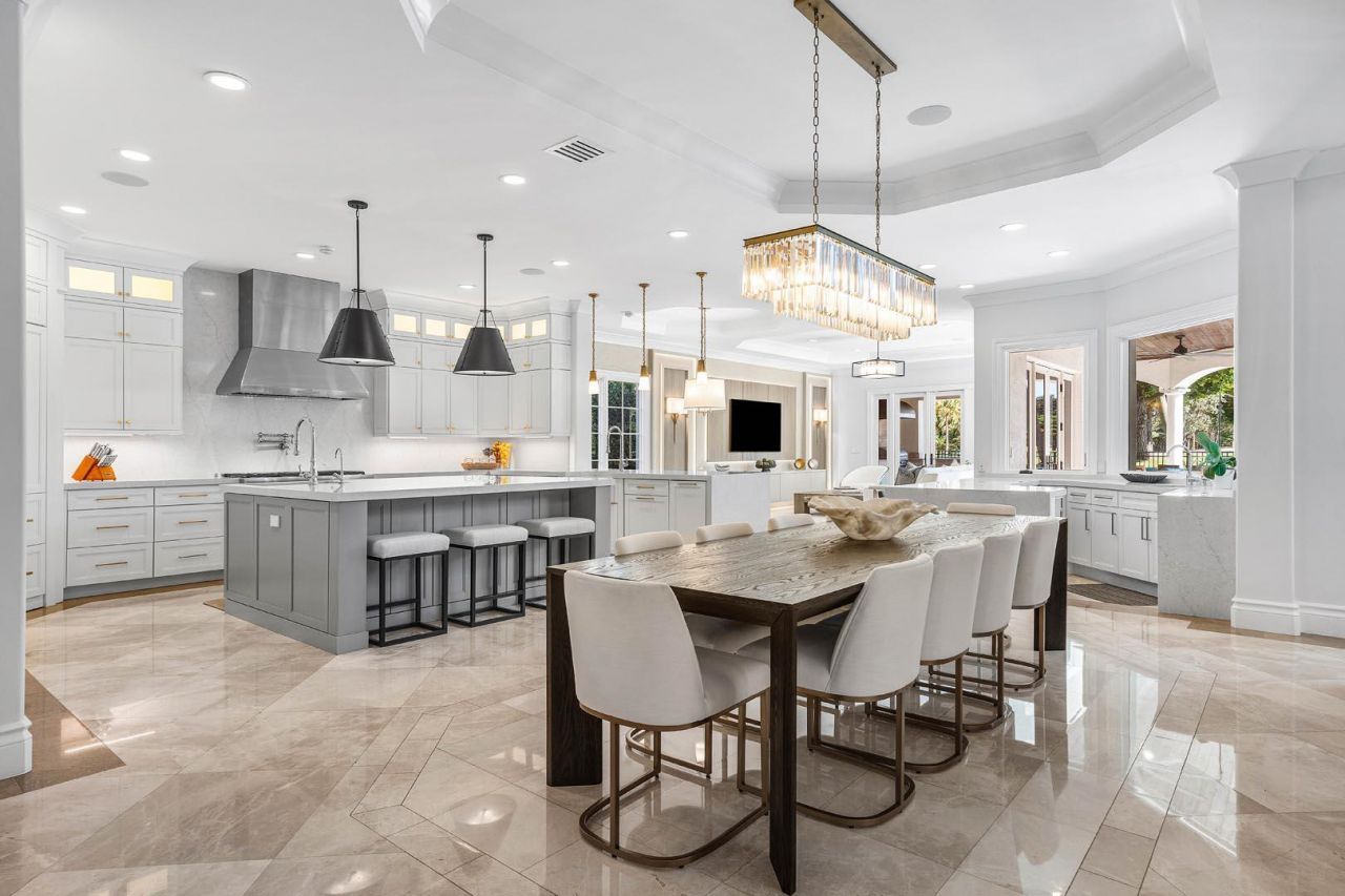 121 Royal Palm Way, Boca Raton, FL 33432 Photo