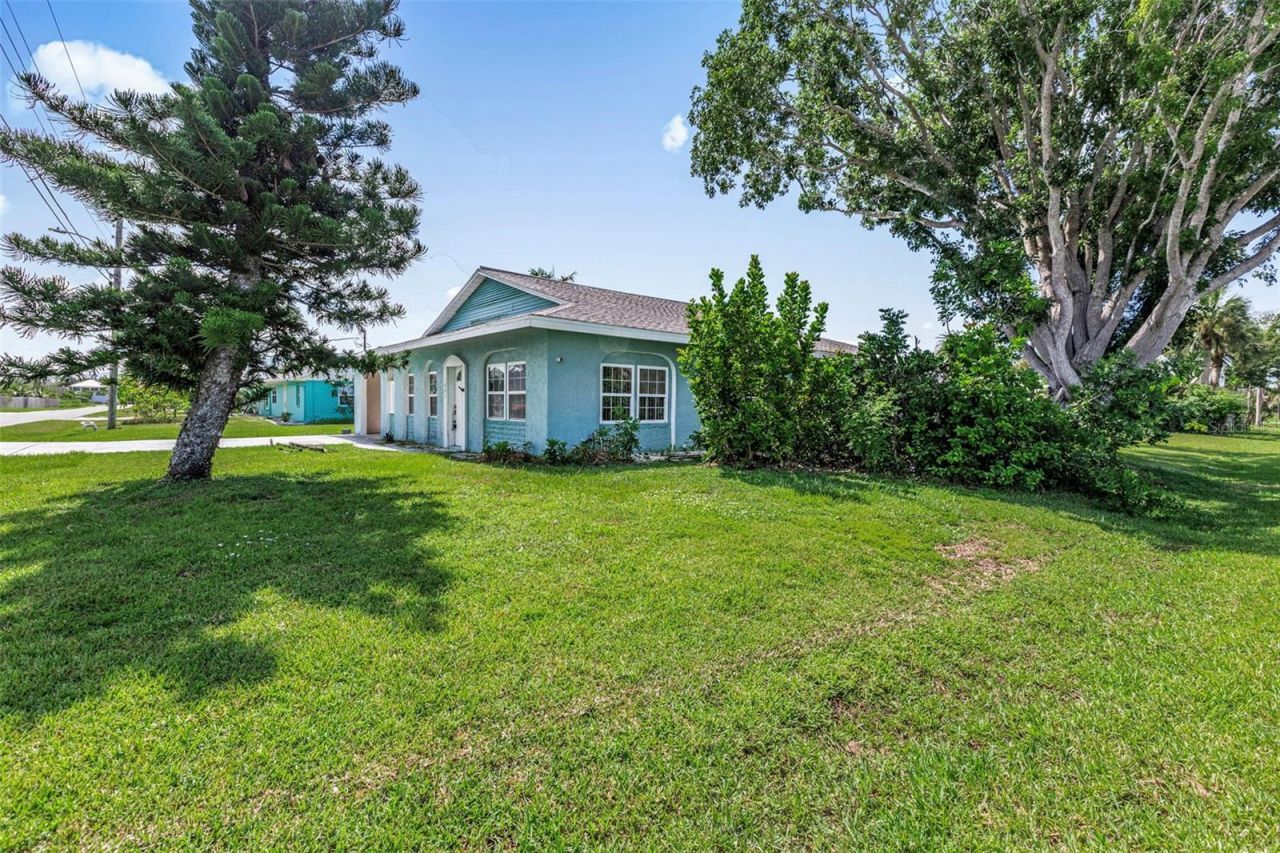 1005 Alston Lane, Englewood, FL 34223 Photo