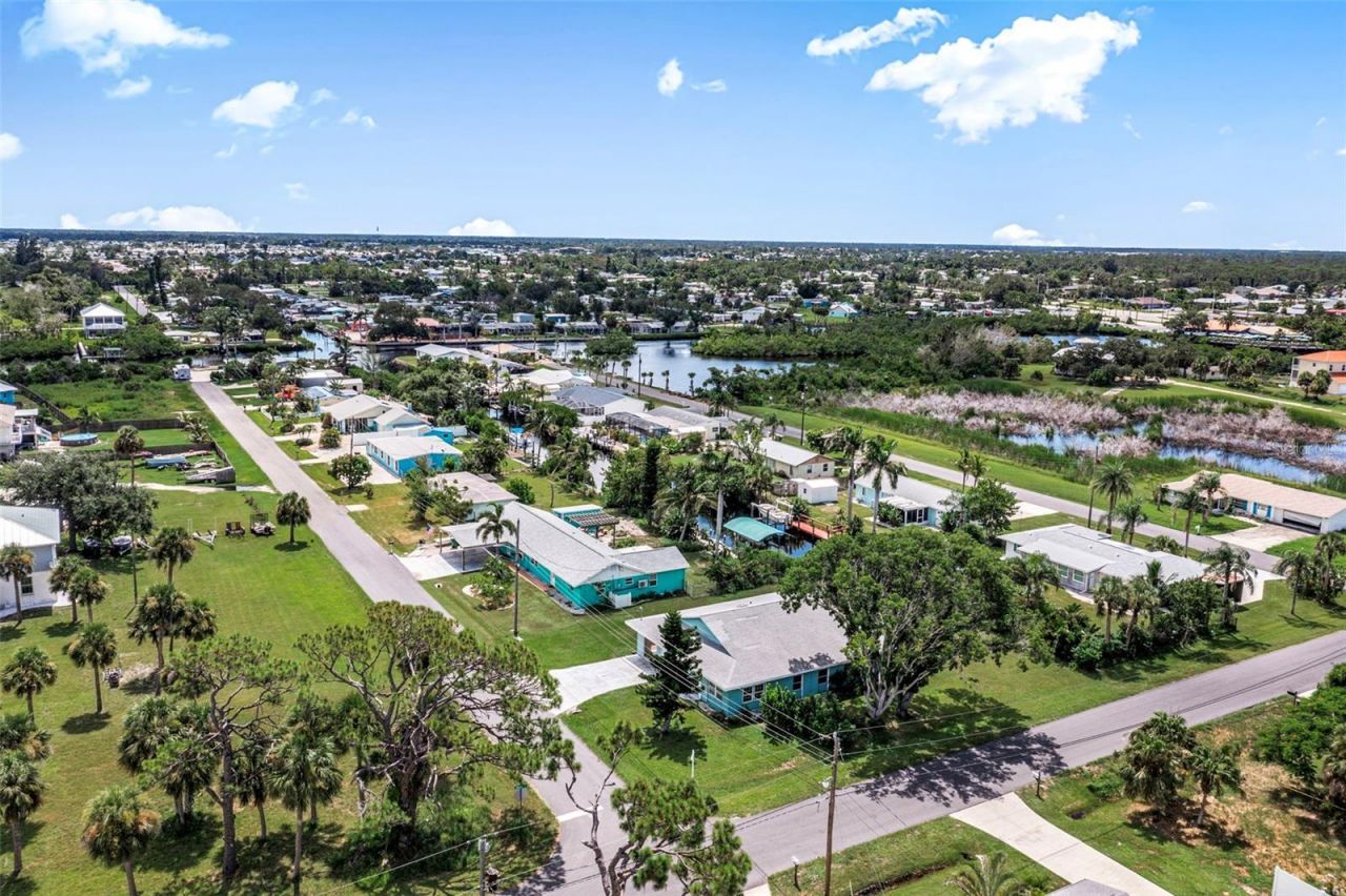 1005 Alston Lane, Englewood, FL 34223 Photo