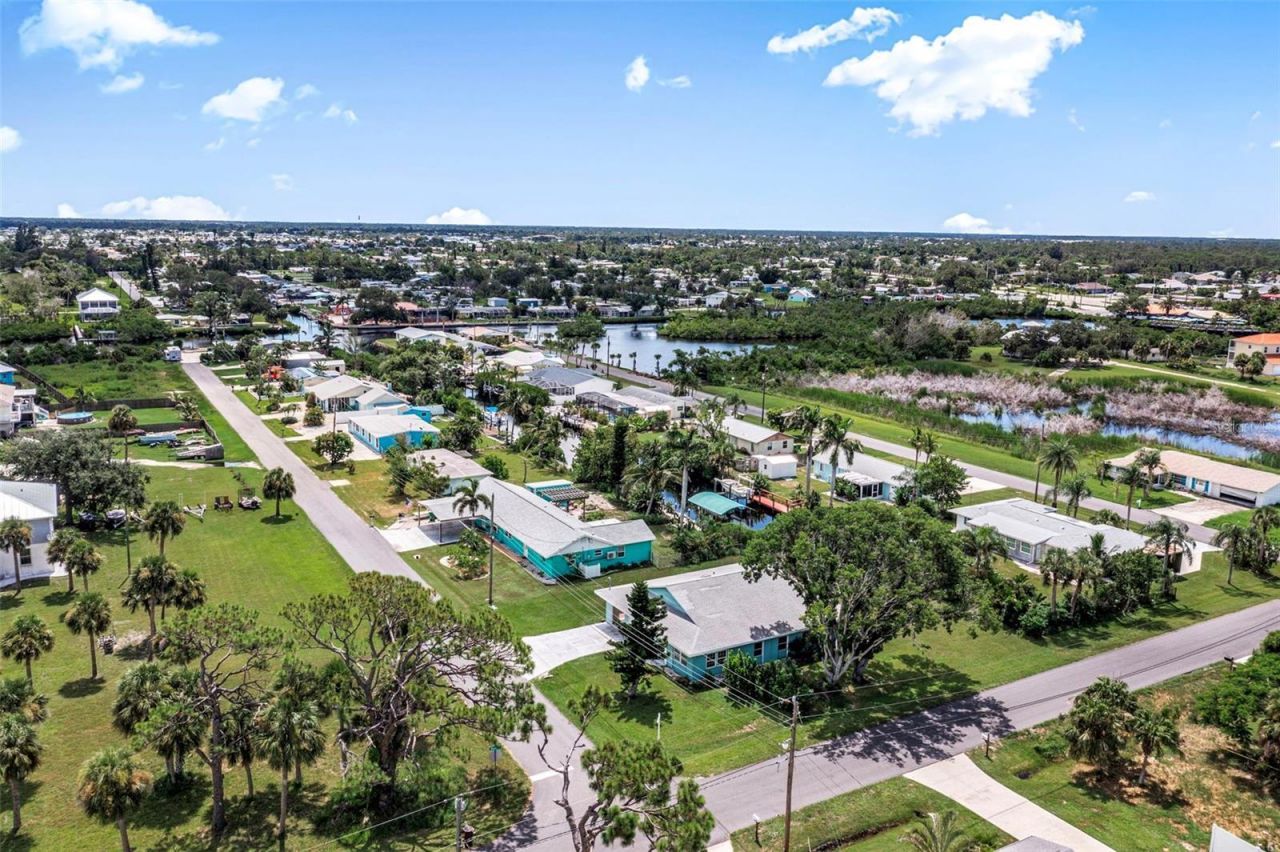1005 Alston Lane, Englewood, FL 34223 Photo