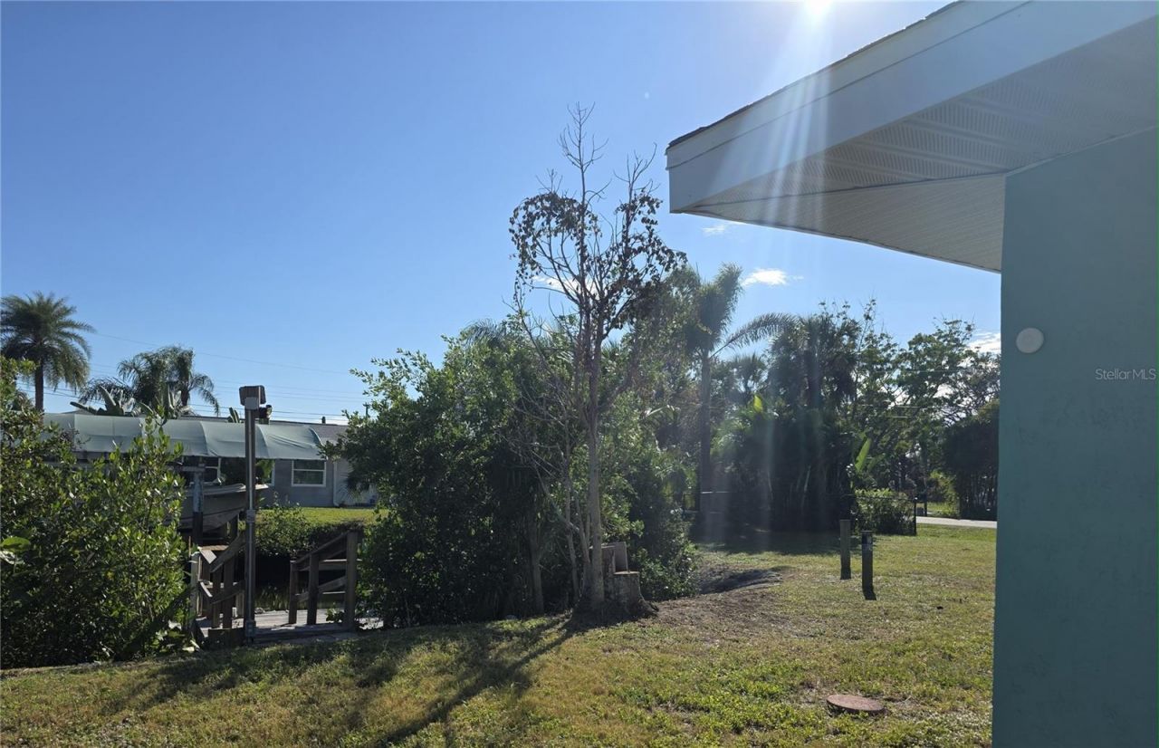 1005 Alston Lane, Englewood, FL 34223 Photo