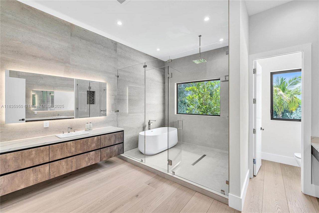 7699 SW 118th St, Pinecrest, FL 33156 Photo