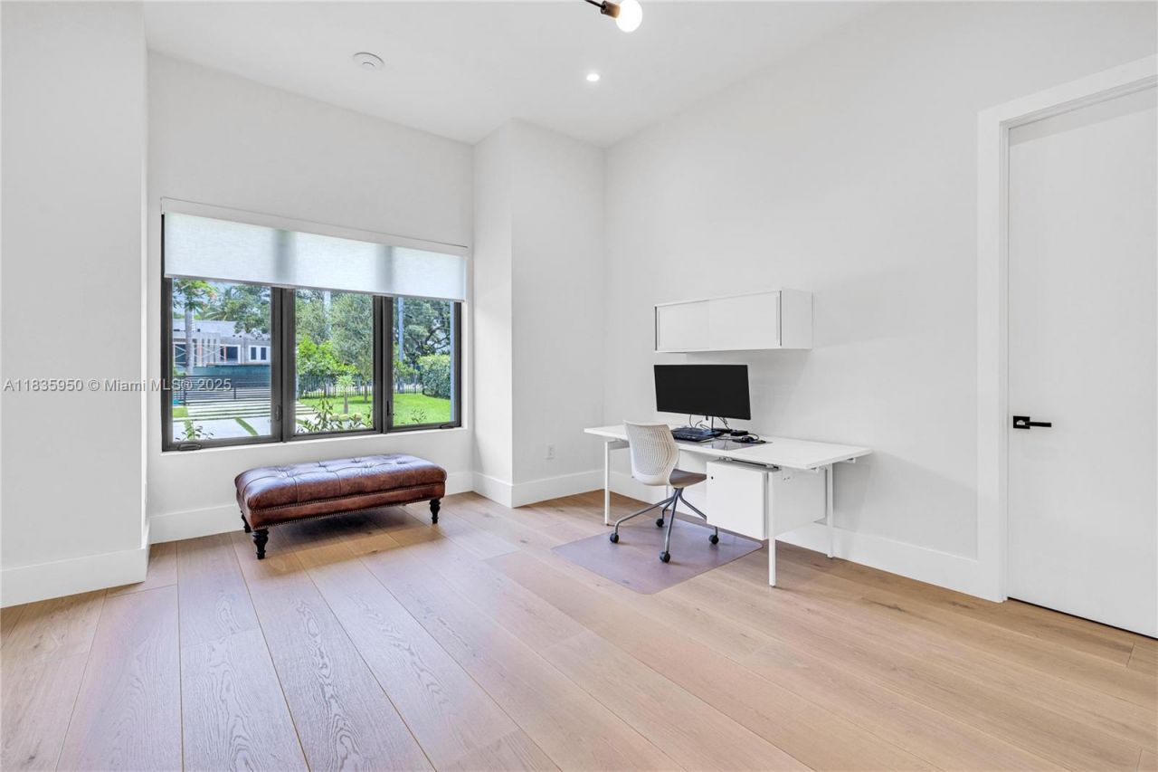 7699 SW 118th St, Pinecrest, FL 33156 Photo