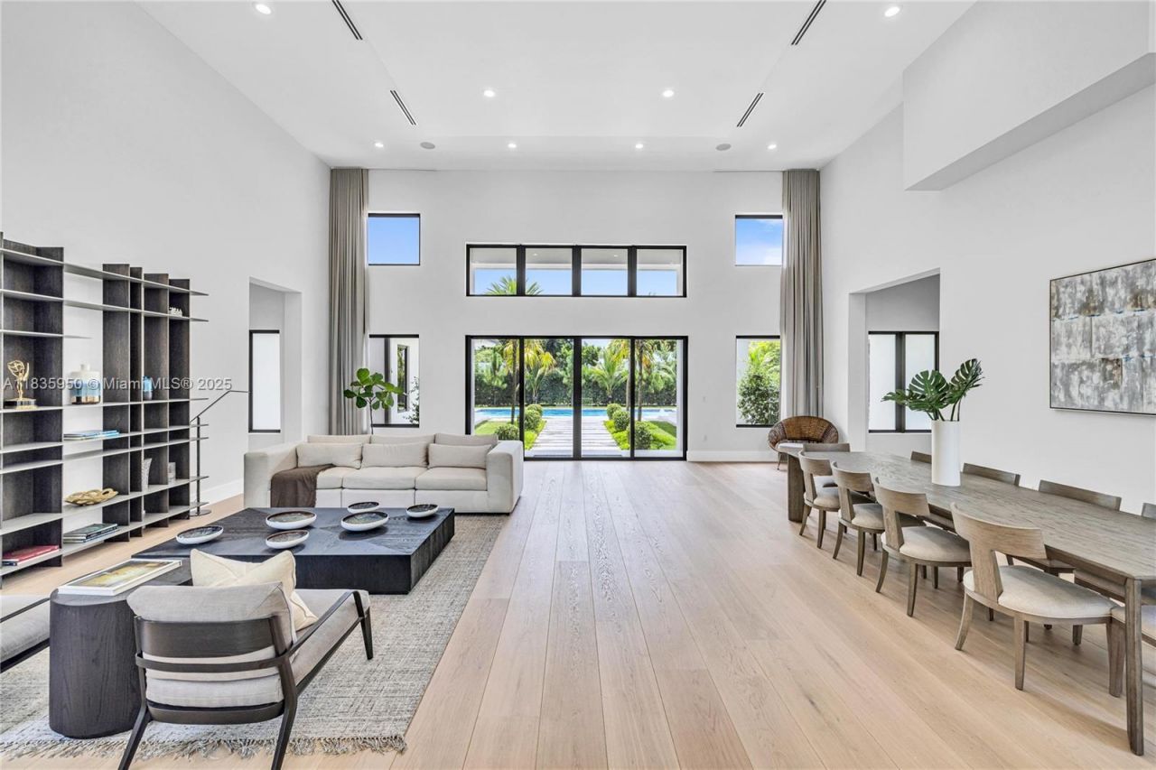 7699 SW 118th St, Pinecrest, FL 33156 Photo