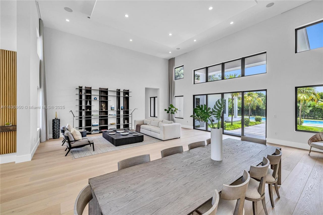 7699 SW 118th St, Pinecrest, FL 33156 Photo