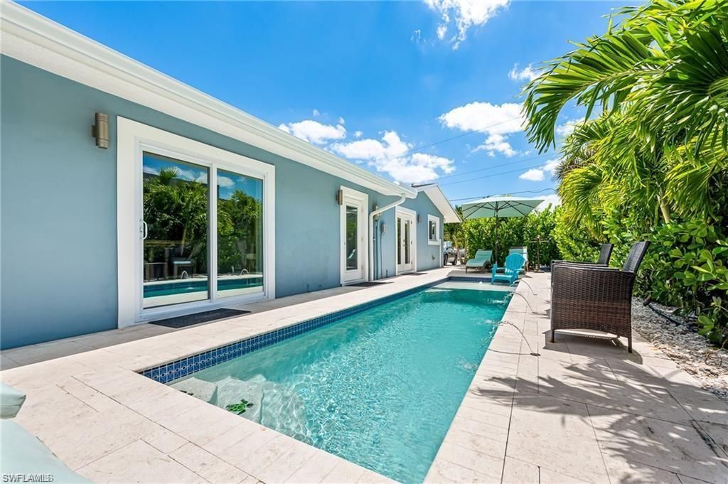 203 1st St, Bonita Springs, FL 34134 Photo