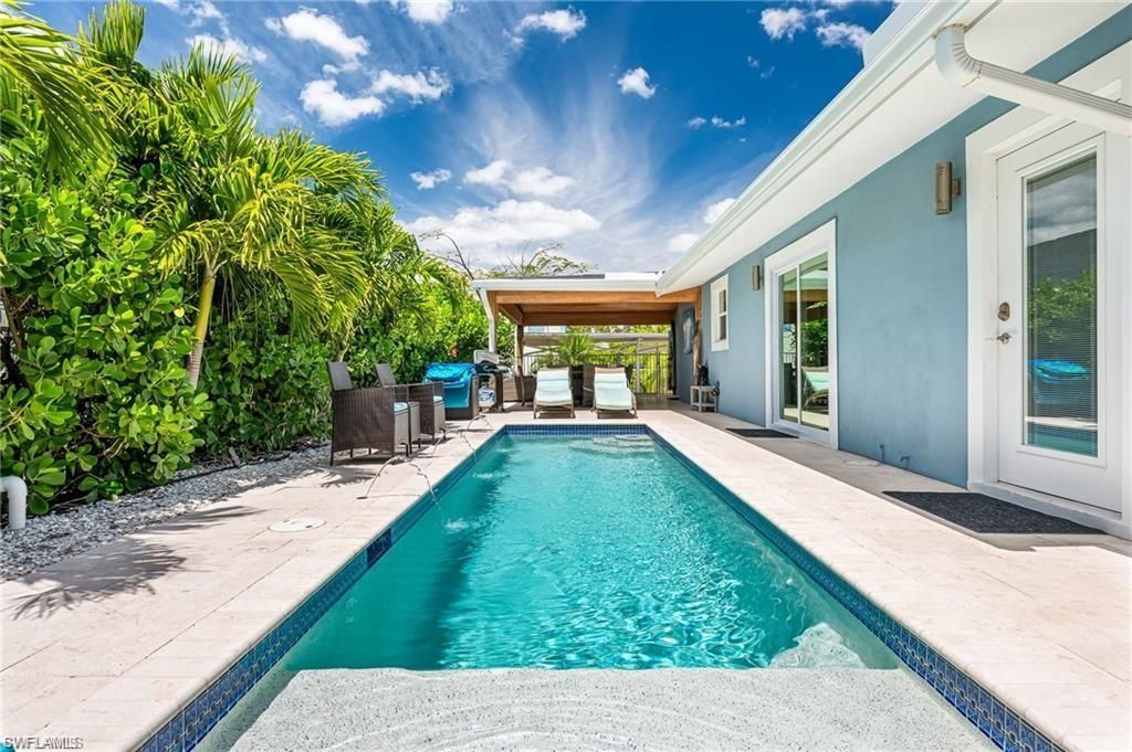 203 1st St, Bonita Springs, FL 34134 Photo