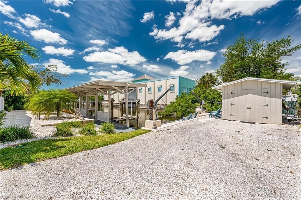 203 1st St, Bonita Springs, FL 34134 Photo