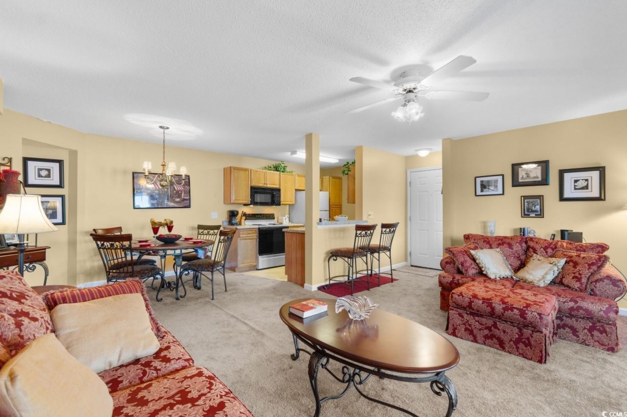 2276 Essex Dr. Photo 13