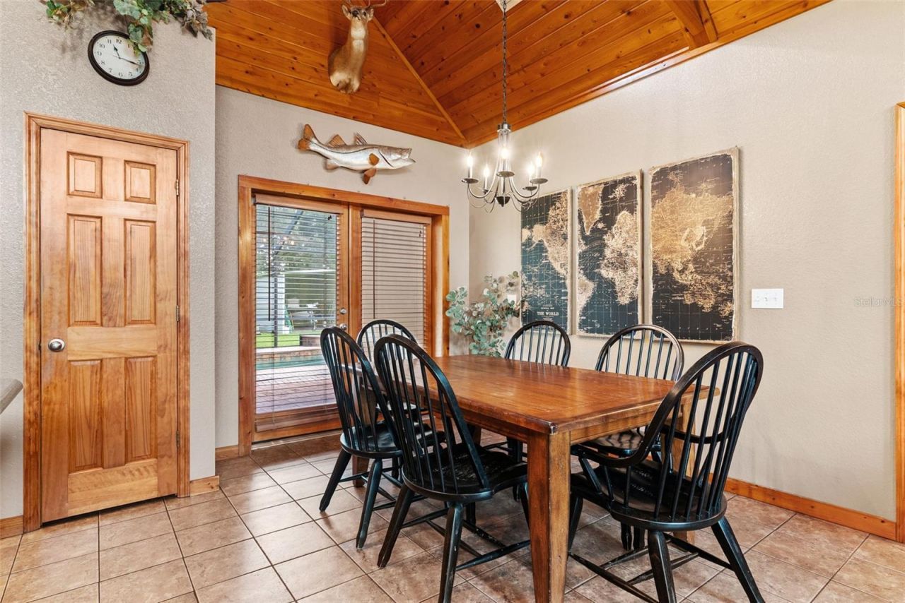 12136 Mcintosh Road, Thonotosassa, FL 33592 Photo