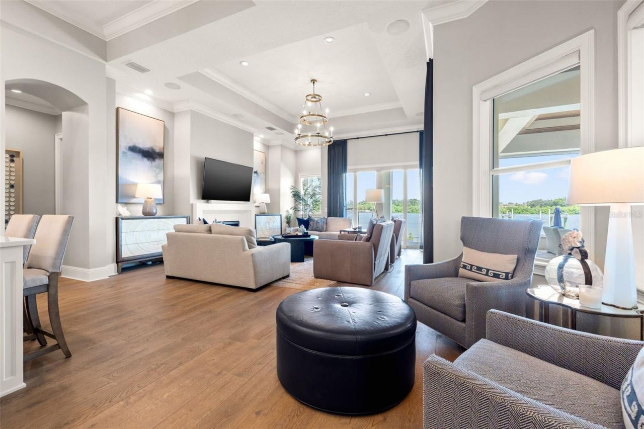 1210 Monterey Boulevard Ne, Saint Petersburg, FL 33704 Photo