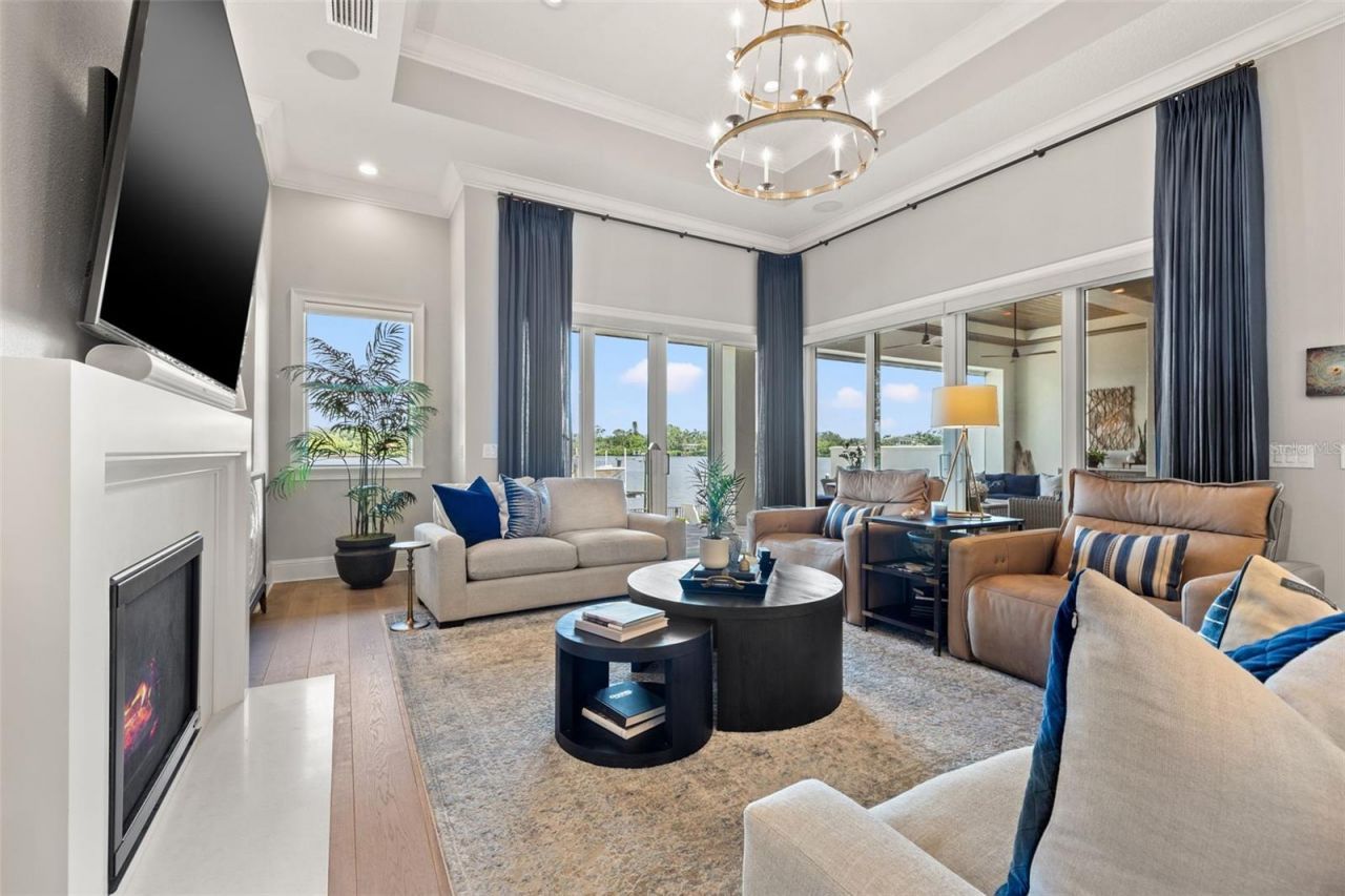 1210 Monterey Boulevard Ne, Saint Petersburg, FL 33704 Photo