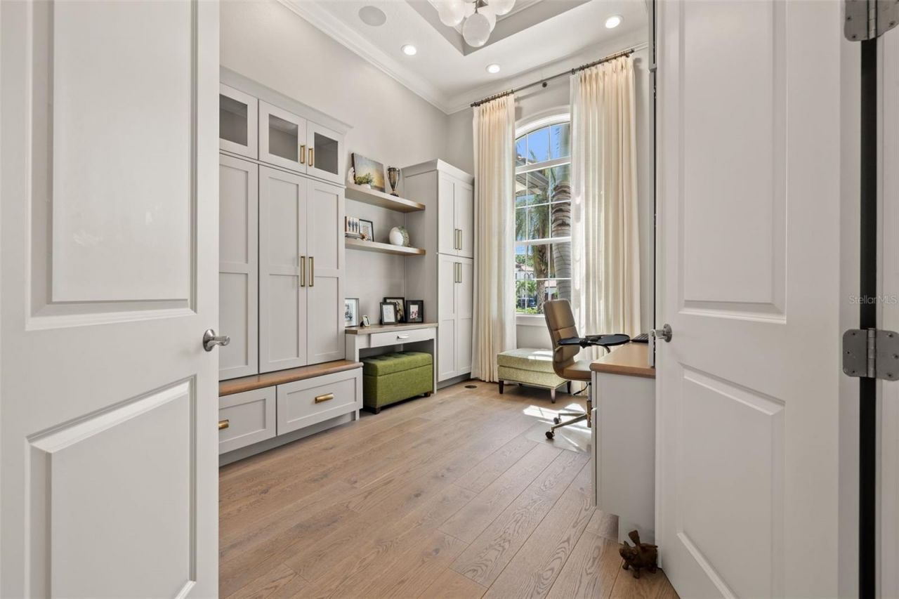 1210 Monterey Boulevard Ne, Saint Petersburg, FL 33704 Photo