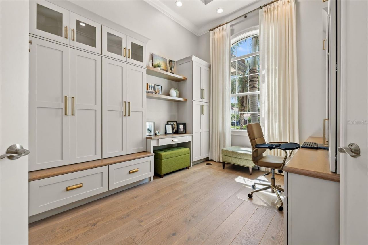 1210 Monterey Boulevard Ne, Saint Petersburg, FL 33704 Photo