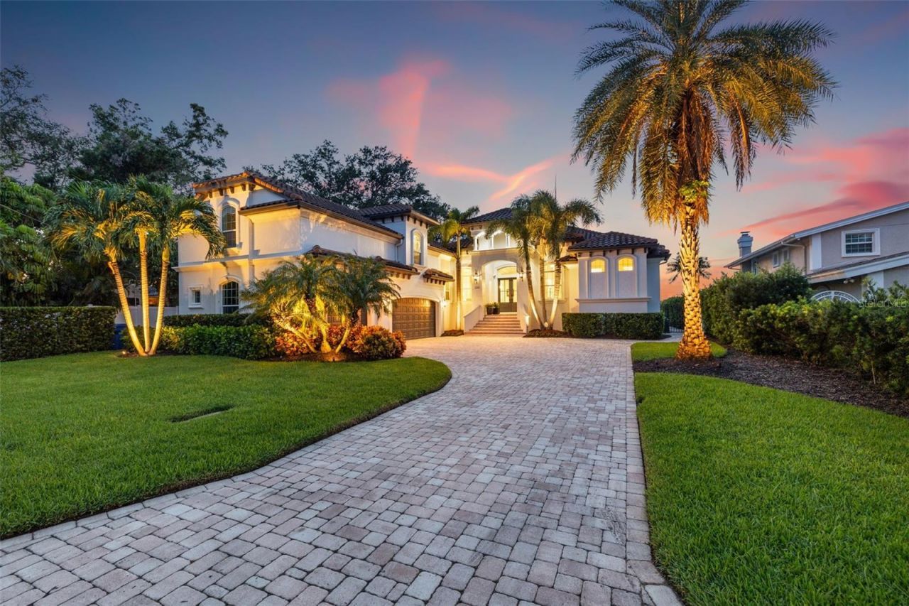 1210 Monterey Boulevard Ne, Saint Petersburg, FL 33704 Photo