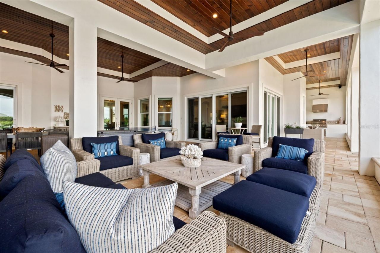 1210 Monterey Boulevard Ne, Saint Petersburg, FL 33704 Photo