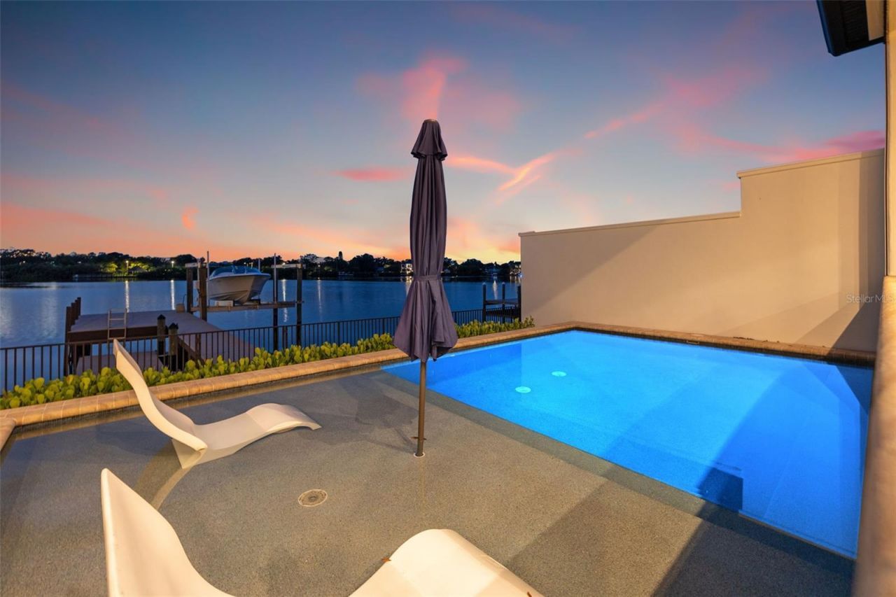 1210 Monterey Boulevard Ne, Saint Petersburg, FL 33704 Photo