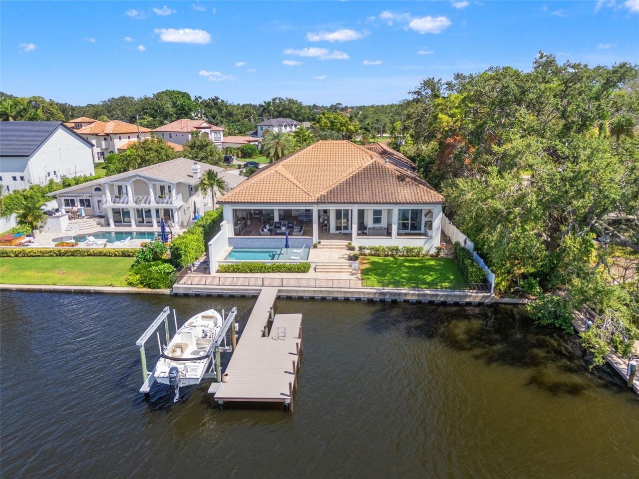 1210 Monterey Boulevard Ne, Saint Petersburg, FL 33704 Photo